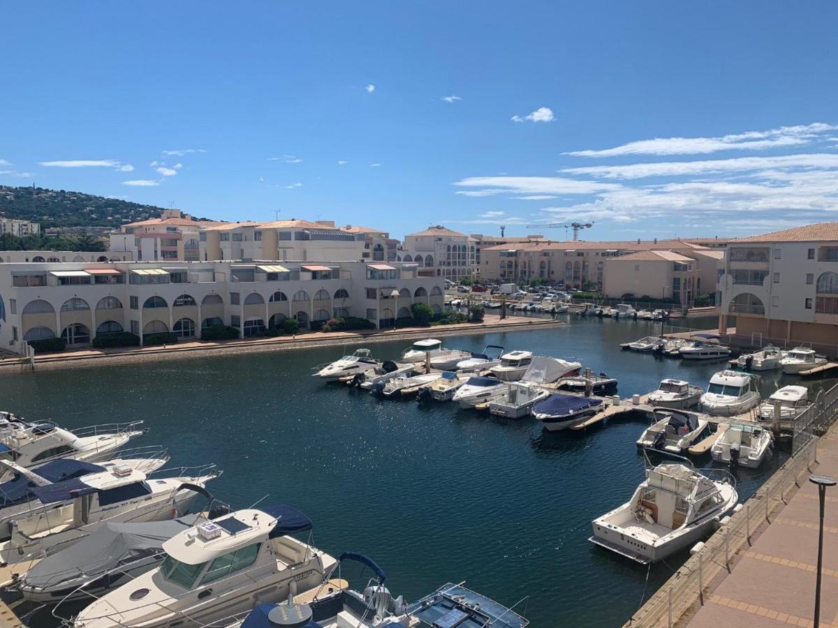 Charmant T2 Vue Marina Plages A Pied Sète Exterior foto